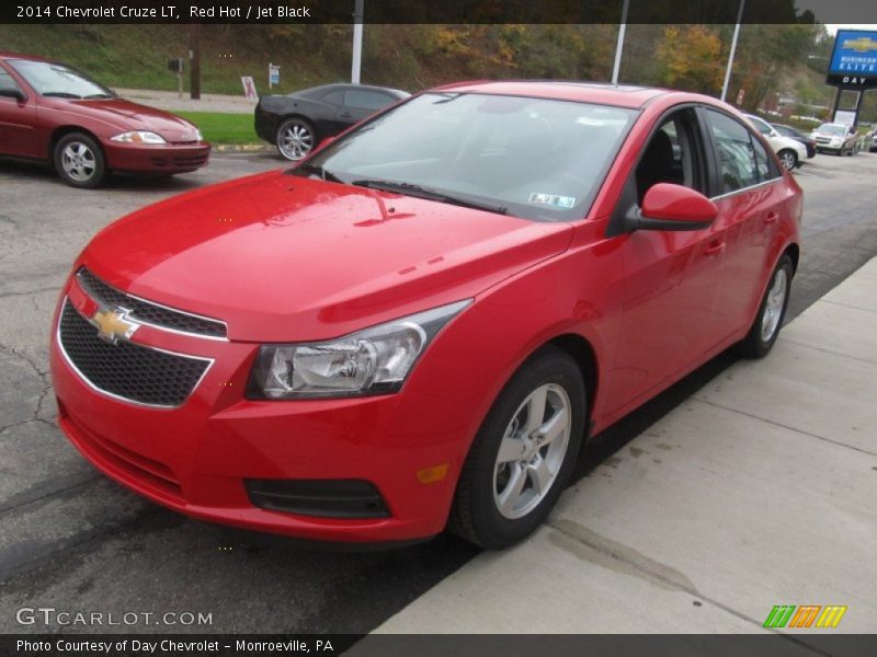 Red Hot / Jet Black 2014 Chevrolet Cruze LT