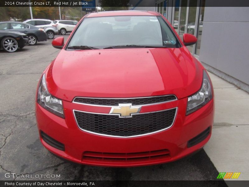 Red Hot / Jet Black 2014 Chevrolet Cruze LT