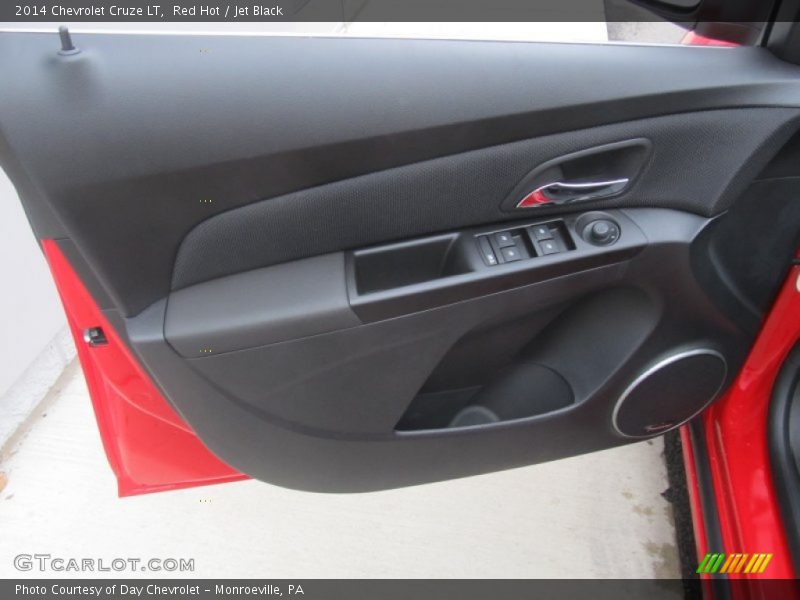 Red Hot / Jet Black 2014 Chevrolet Cruze LT