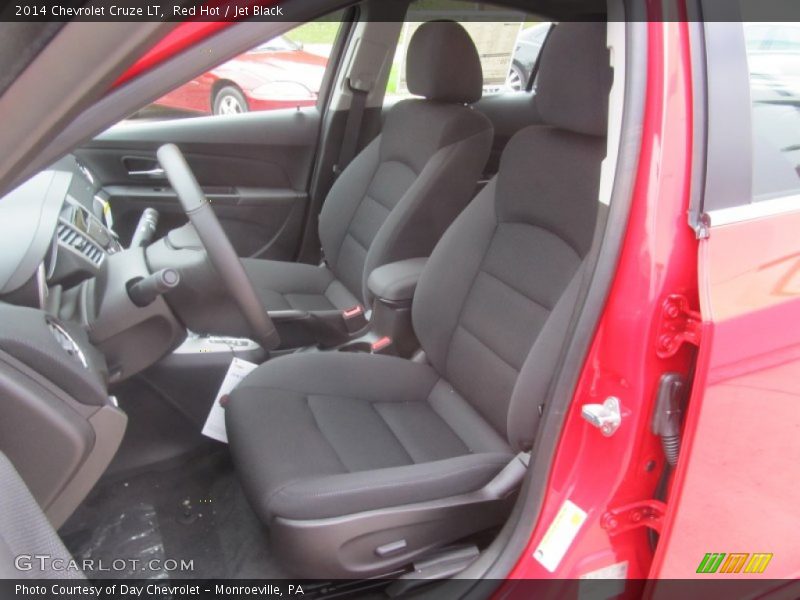 Red Hot / Jet Black 2014 Chevrolet Cruze LT