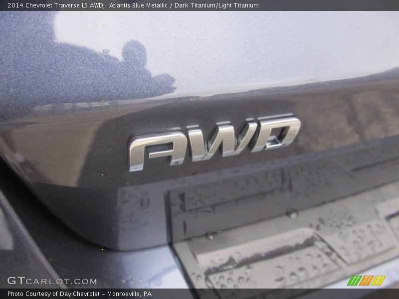 Atlantis Blue Metallic / Dark Titanium/Light Titanium 2014 Chevrolet Traverse LS AWD
