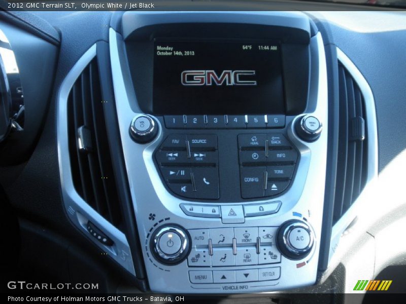 Olympic White / Jet Black 2012 GMC Terrain SLT
