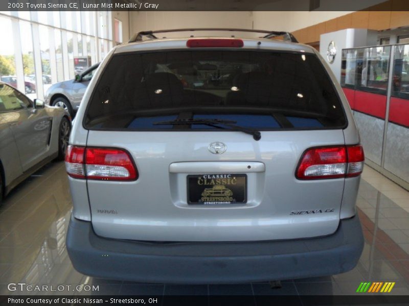 Lunar Mist Metallic / Gray 2003 Toyota Sienna CE