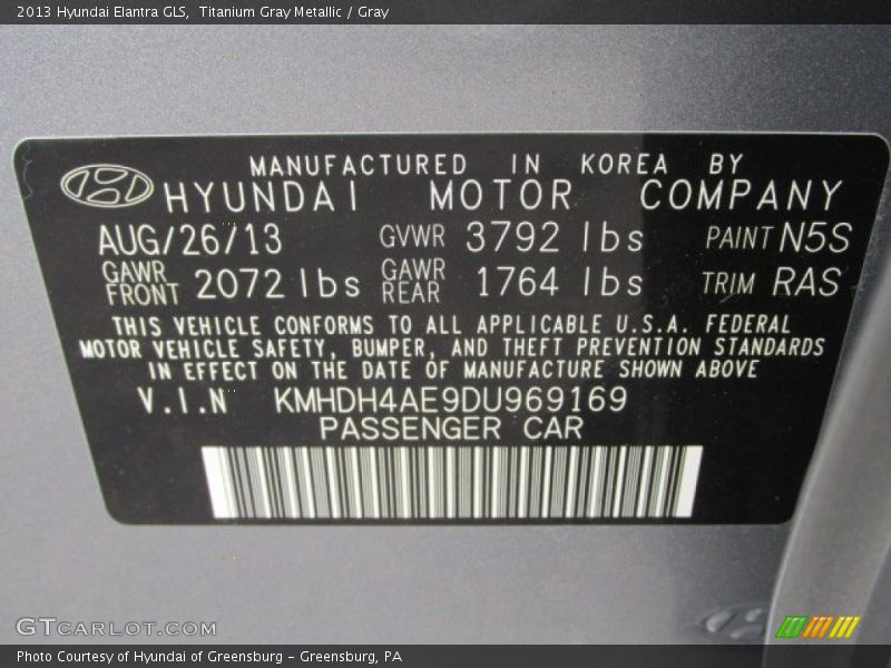 Titanium Gray Metallic / Gray 2013 Hyundai Elantra GLS