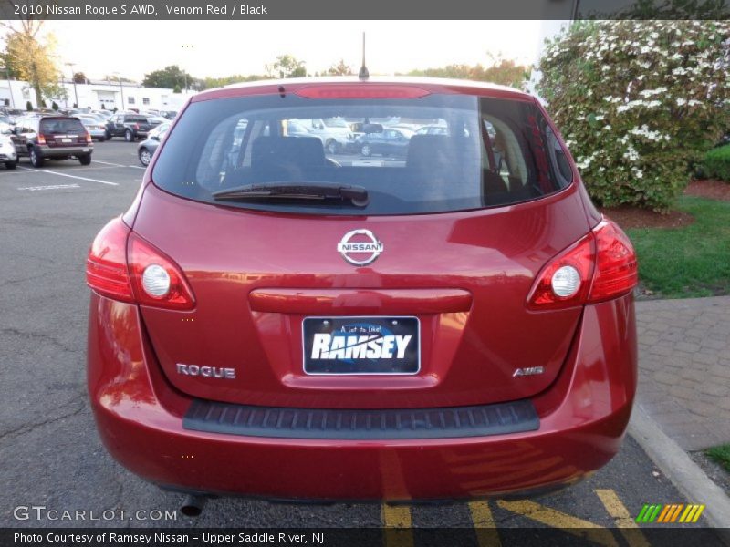 Venom Red / Black 2010 Nissan Rogue S AWD