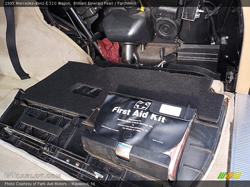 Tool Kit of 1995 E 320 Wagon