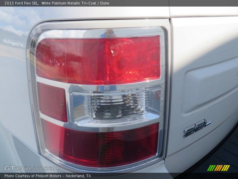 White Platinum Metallic Tri-Coat / Dune 2013 Ford Flex SEL