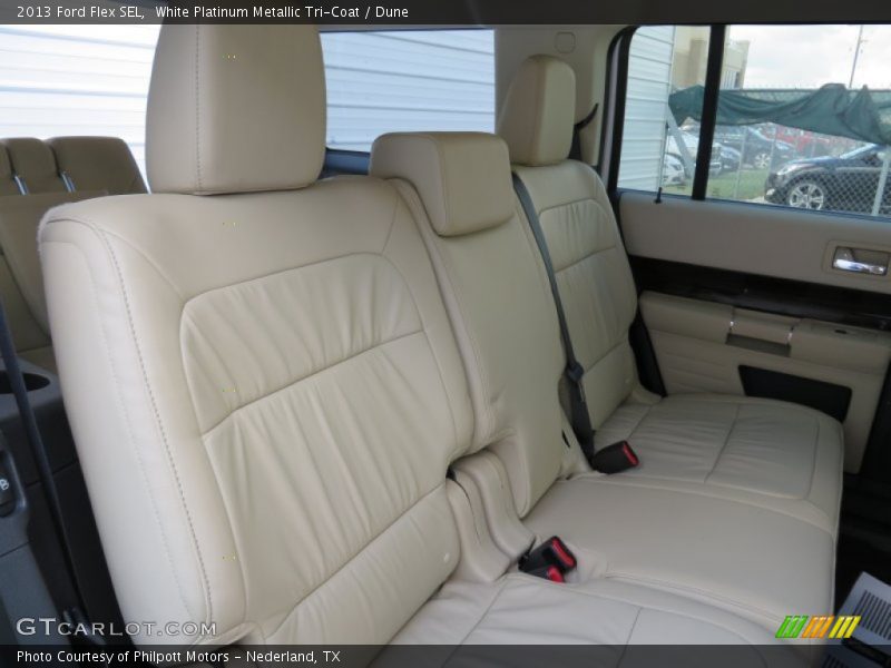 White Platinum Metallic Tri-Coat / Dune 2013 Ford Flex SEL