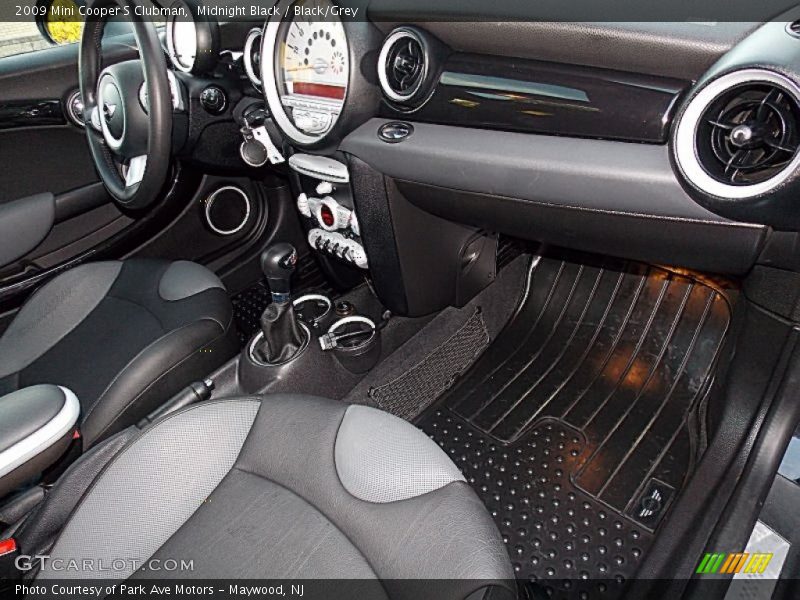 Midnight Black / Black/Grey 2009 Mini Cooper S Clubman