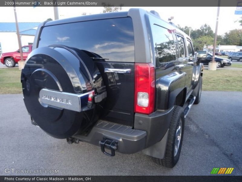 Black / Light Cashmere/Ebony 2009 Hummer H3 X