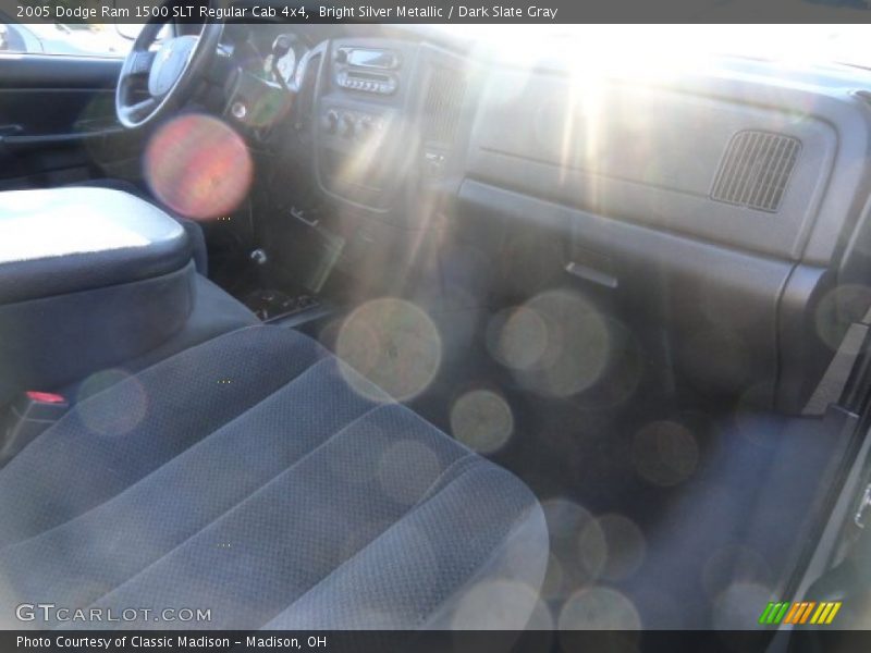Bright Silver Metallic / Dark Slate Gray 2005 Dodge Ram 1500 SLT Regular Cab 4x4