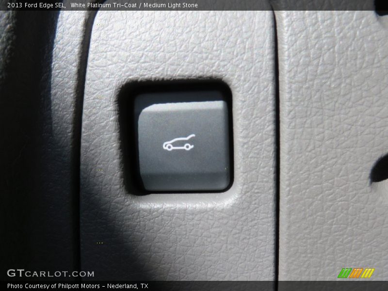 White Platinum Tri-Coat / Medium Light Stone 2013 Ford Edge SEL