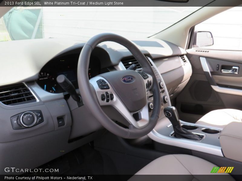 White Platinum Tri-Coat / Medium Light Stone 2013 Ford Edge SEL