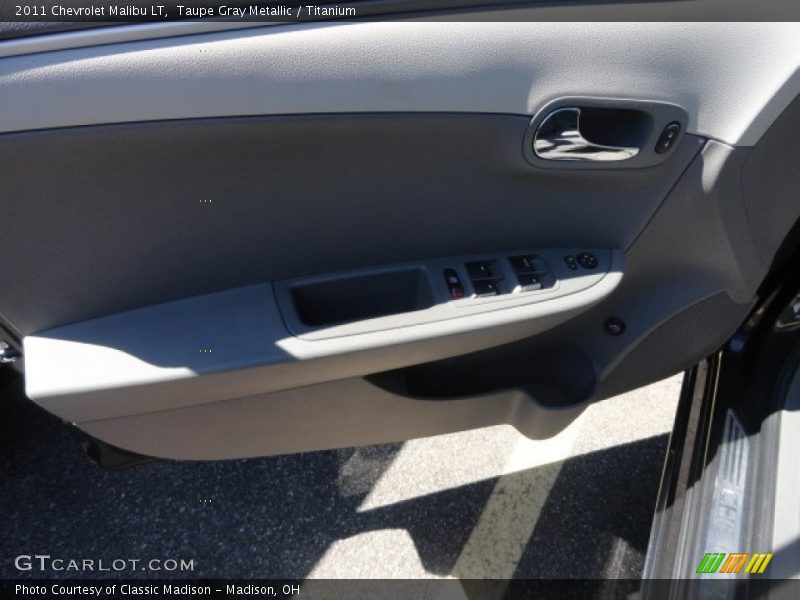 Taupe Gray Metallic / Titanium 2011 Chevrolet Malibu LT