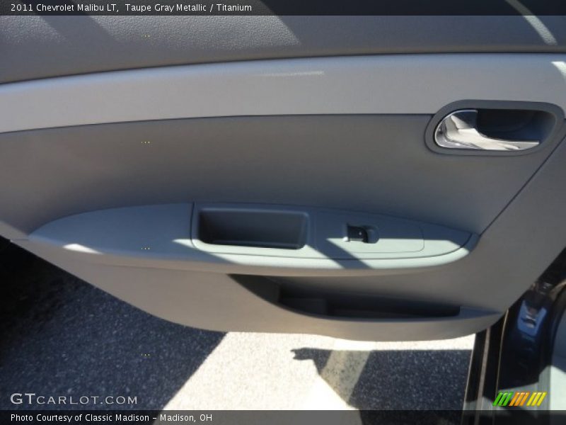 Taupe Gray Metallic / Titanium 2011 Chevrolet Malibu LT