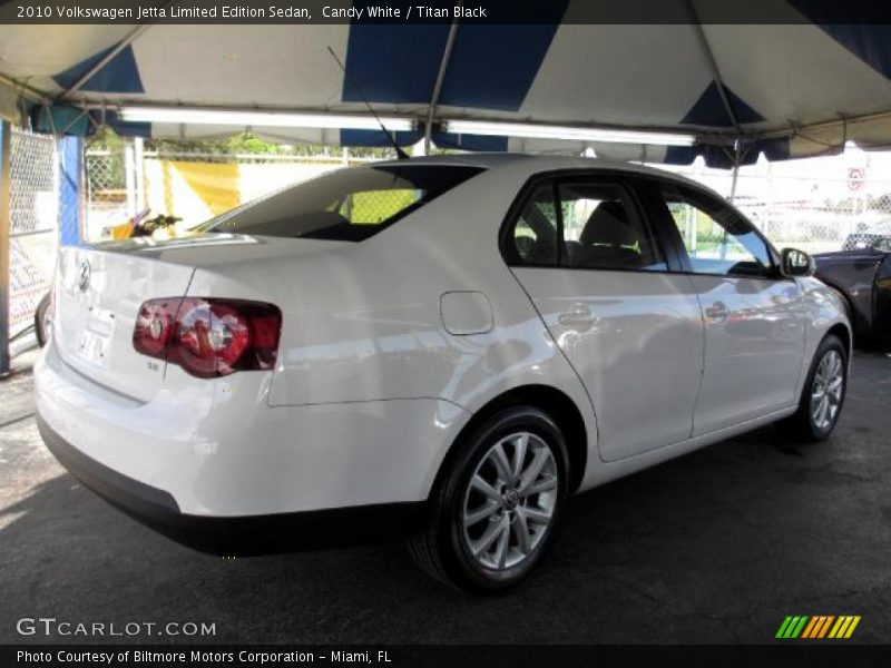 Candy White / Titan Black 2010 Volkswagen Jetta Limited Edition Sedan