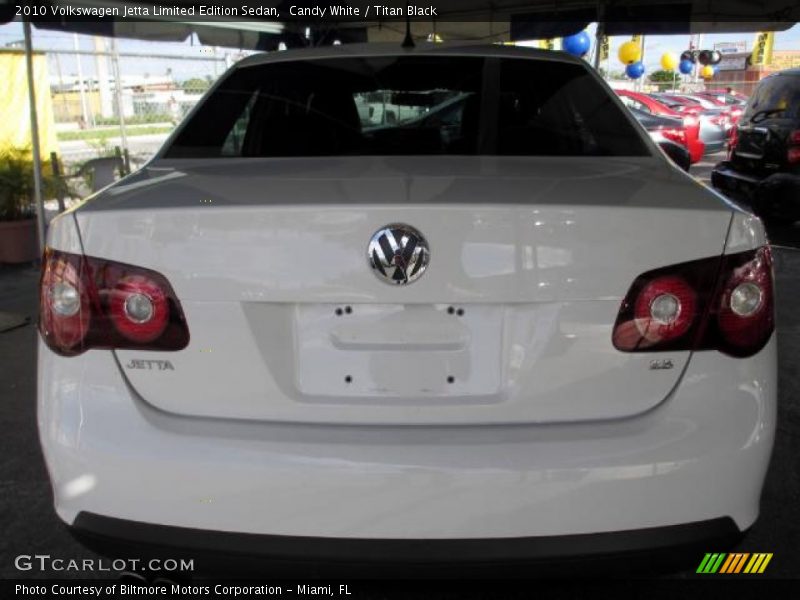 Candy White / Titan Black 2010 Volkswagen Jetta Limited Edition Sedan