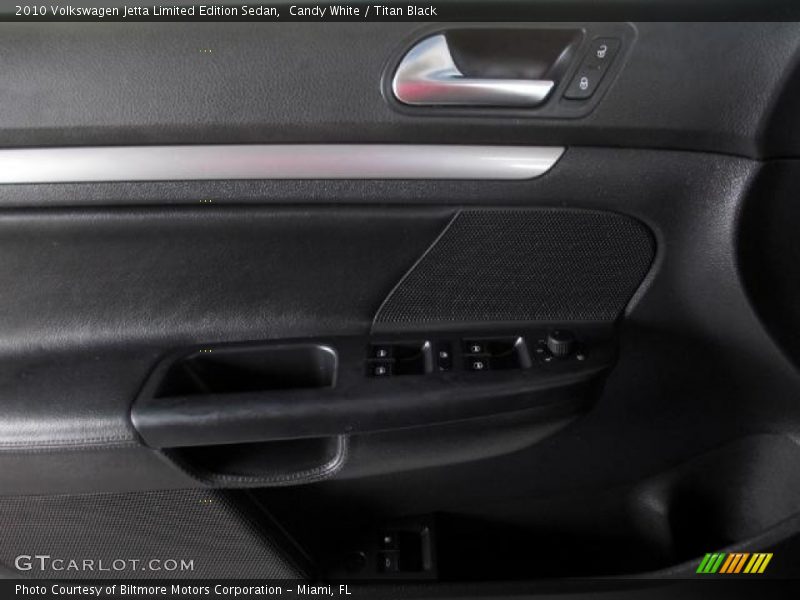Candy White / Titan Black 2010 Volkswagen Jetta Limited Edition Sedan