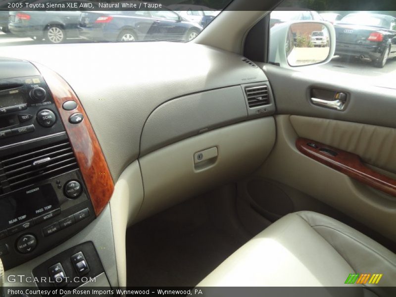 Natural White / Taupe 2005 Toyota Sienna XLE AWD