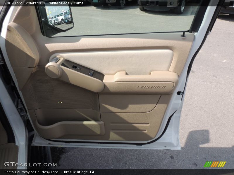 White Suede / Camel 2009 Ford Explorer XLT