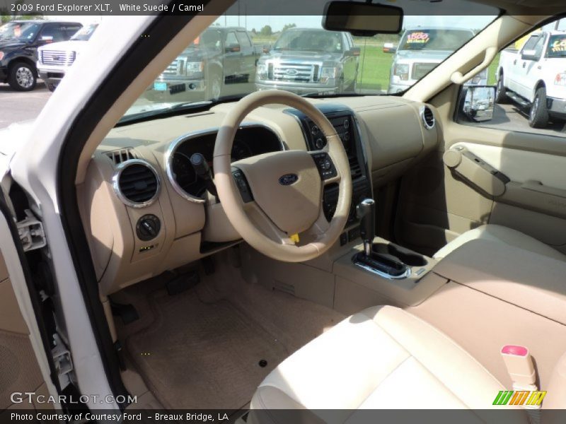 White Suede / Camel 2009 Ford Explorer XLT