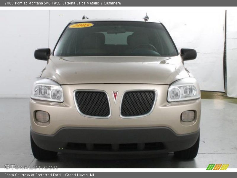 Sedona Beige Metallic / Cashmere 2005 Pontiac Montana SV6 FWD