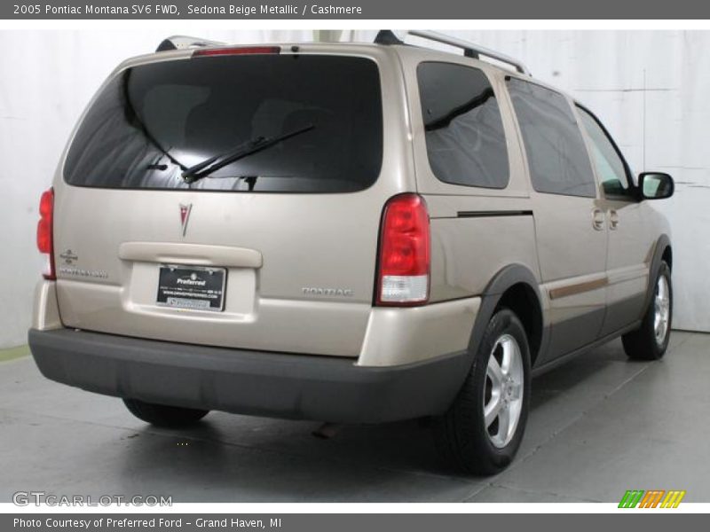 Sedona Beige Metallic / Cashmere 2005 Pontiac Montana SV6 FWD