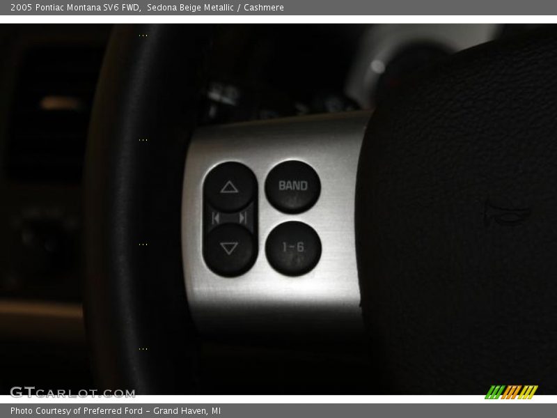 Sedona Beige Metallic / Cashmere 2005 Pontiac Montana SV6 FWD