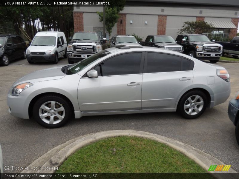 Radiant Silver Metallic / Charcoal 2009 Nissan Altima 2.5 SL