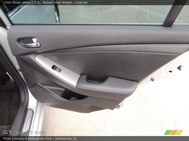 Radiant Silver Metallic / Charcoal 2009 Nissan Altima 2.5 SL