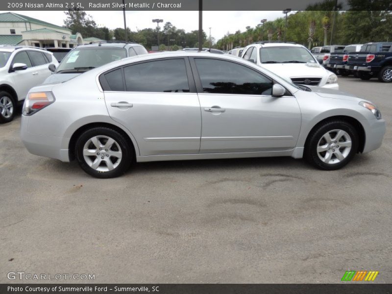 Radiant Silver Metallic / Charcoal 2009 Nissan Altima 2.5 SL