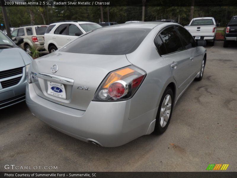 Radiant Silver Metallic / Charcoal 2009 Nissan Altima 2.5 SL