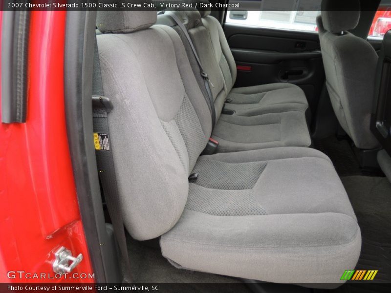 Victory Red / Dark Charcoal 2007 Chevrolet Silverado 1500 Classic LS Crew Cab