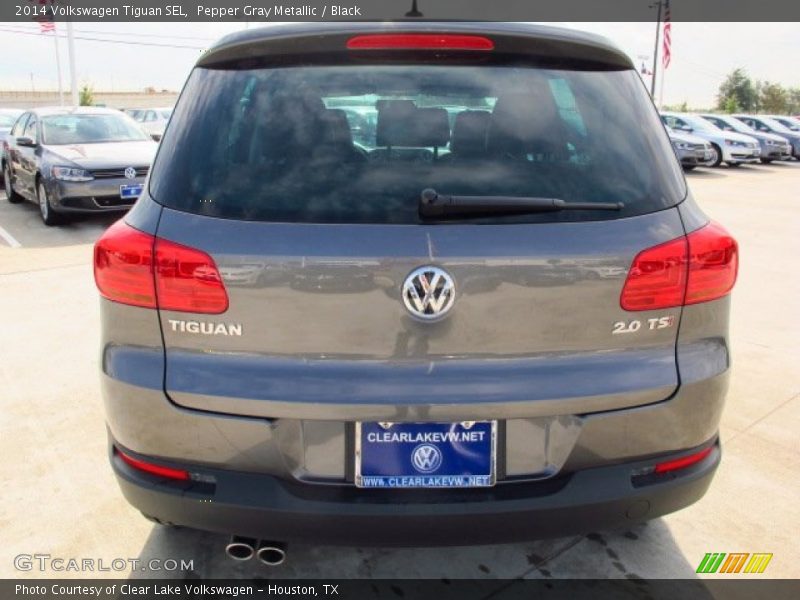 Pepper Gray Metallic / Black 2014 Volkswagen Tiguan SEL