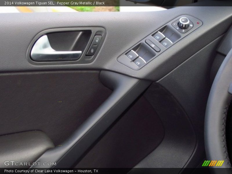 Pepper Gray Metallic / Black 2014 Volkswagen Tiguan SEL