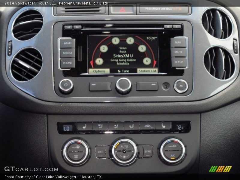Pepper Gray Metallic / Black 2014 Volkswagen Tiguan SEL