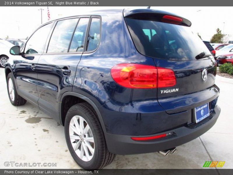 Night Blue Metallic / Black 2014 Volkswagen Tiguan SE