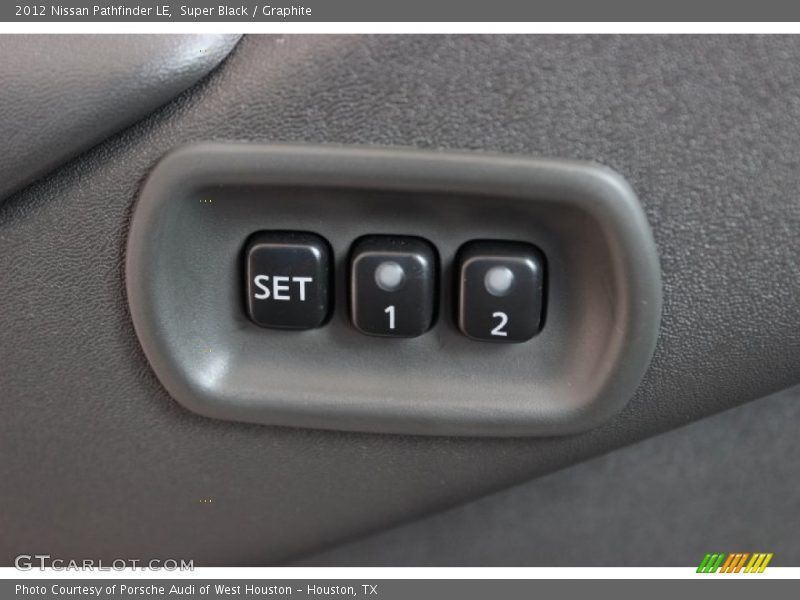 Super Black / Graphite 2012 Nissan Pathfinder LE
