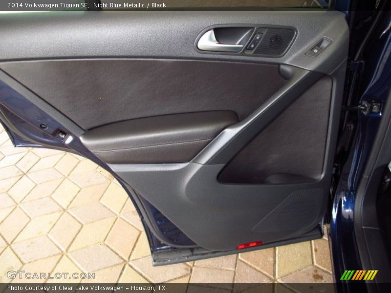 Night Blue Metallic / Black 2014 Volkswagen Tiguan SE