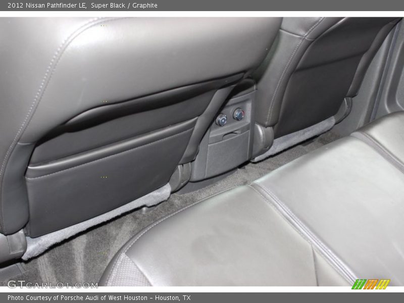 Super Black / Graphite 2012 Nissan Pathfinder LE