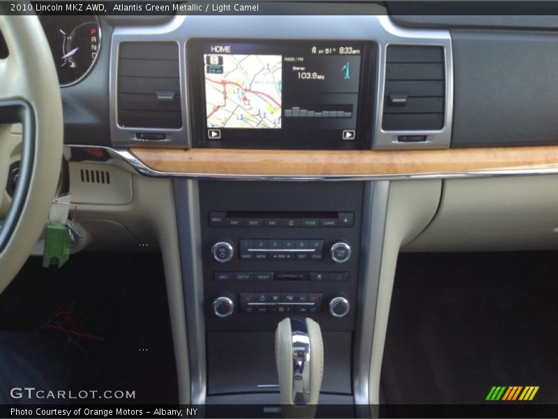 Atlantis Green Metallic / Light Camel 2010 Lincoln MKZ AWD