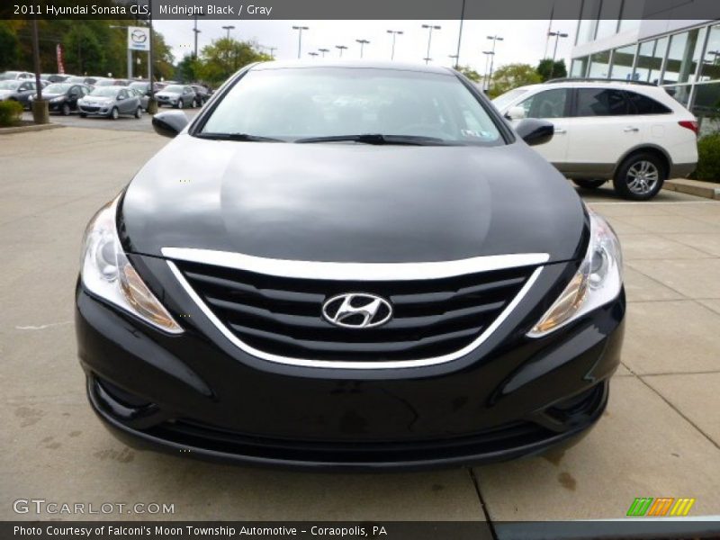 Midnight Black / Gray 2011 Hyundai Sonata GLS