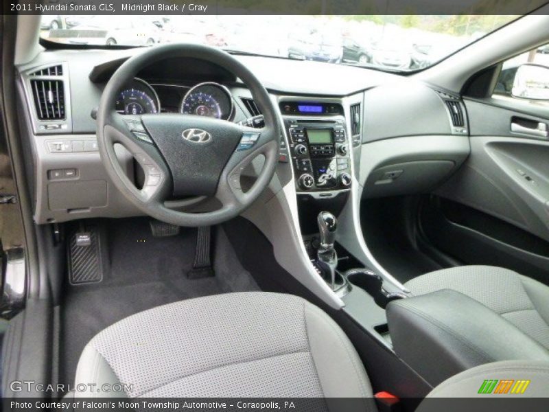 Midnight Black / Gray 2011 Hyundai Sonata GLS