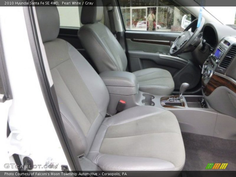 Pearl White / Gray 2010 Hyundai Santa Fe SE 4WD