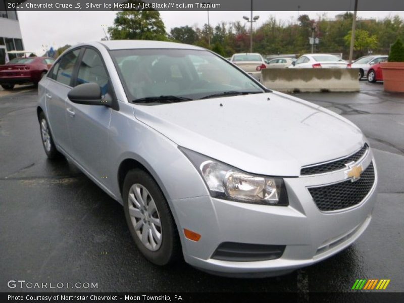 Silver Ice Metallic / Jet Black/Medium Titanium 2011 Chevrolet Cruze LS