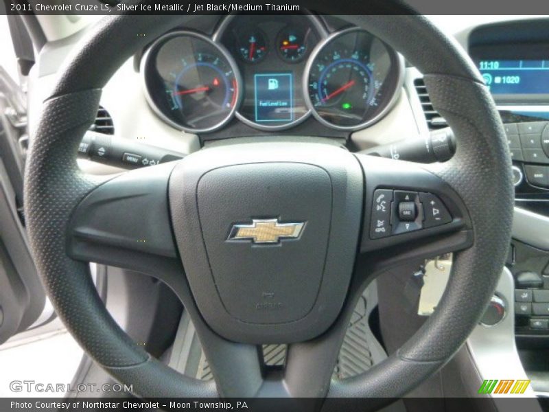 Silver Ice Metallic / Jet Black/Medium Titanium 2011 Chevrolet Cruze LS