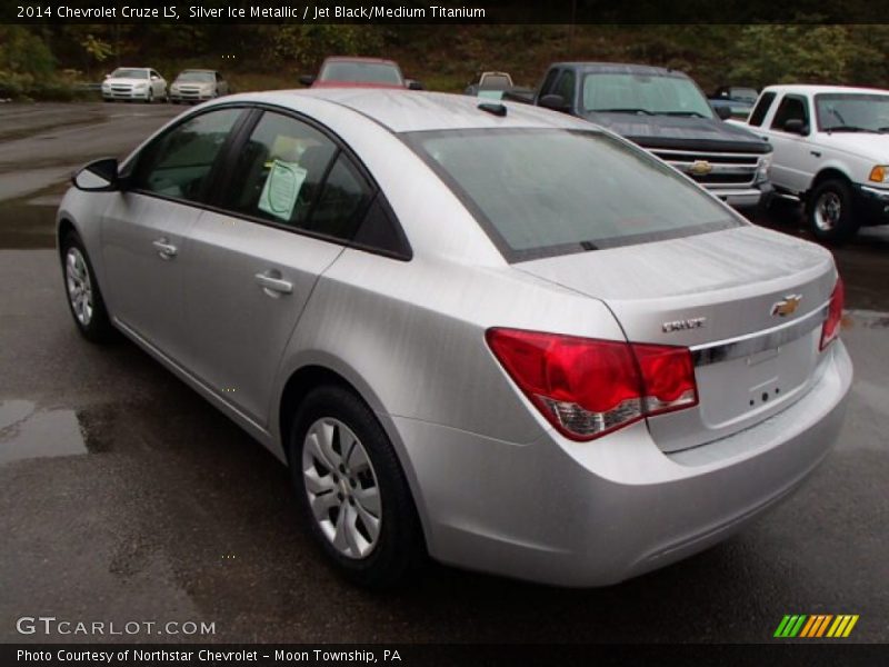 Silver Ice Metallic / Jet Black/Medium Titanium 2014 Chevrolet Cruze LS