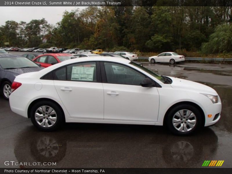 Summit White / Jet Black/Medium Titanium 2014 Chevrolet Cruze LS
