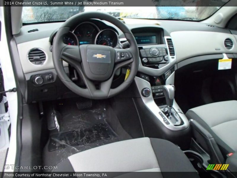 Summit White / Jet Black/Medium Titanium 2014 Chevrolet Cruze LS