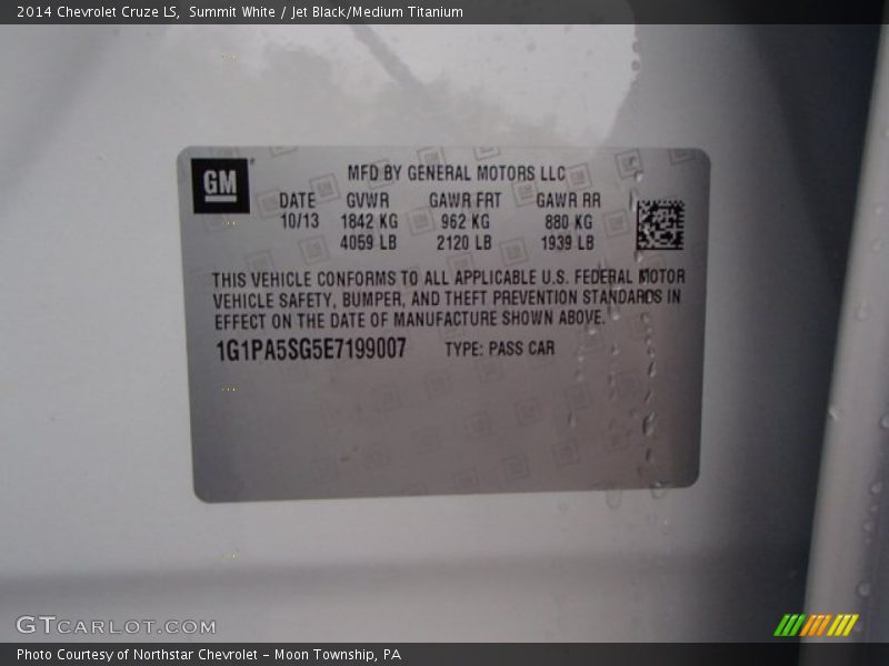 Summit White / Jet Black/Medium Titanium 2014 Chevrolet Cruze LS
